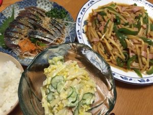 チンジャオロースをベーコンで